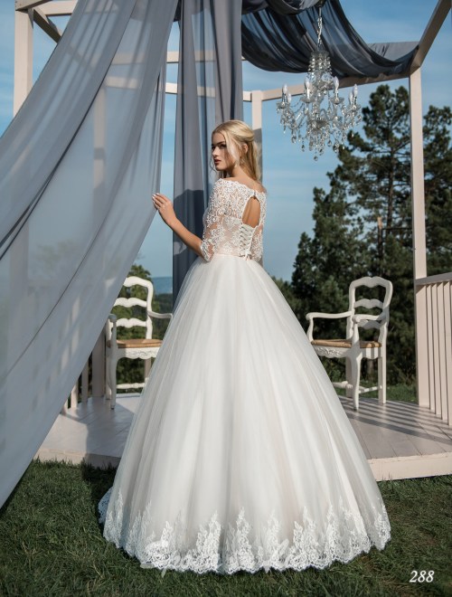 https://www.sposa-lia.com/images/stories/virtuemart/product/288       (3).jpg